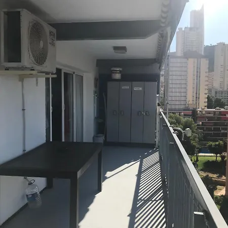 Torre Colon By Sonneil Benidorm Appartamento